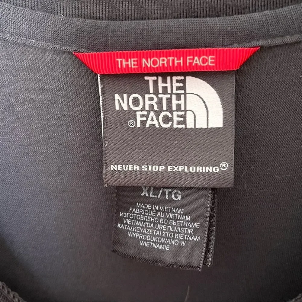 The North Face Coolmax Dark Gray Short Sleeve T-Shirt with Logo Size XL